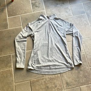 Active old navy quarter zip size small